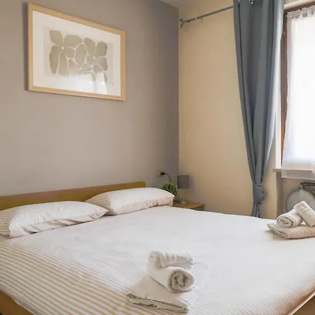 Erny 9 By Al Apartman Sirmione