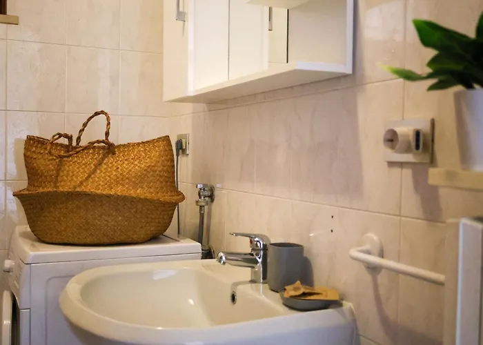 Erny 9 By Al Sirmione